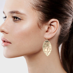 GOLD TONE EARRINGS FASHION ALLOY METAL (#165)